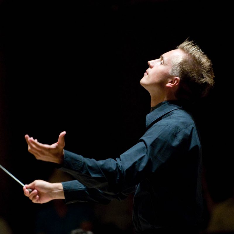 Vasily Petrenko conducting
