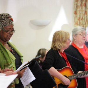 Choir entertian older people
