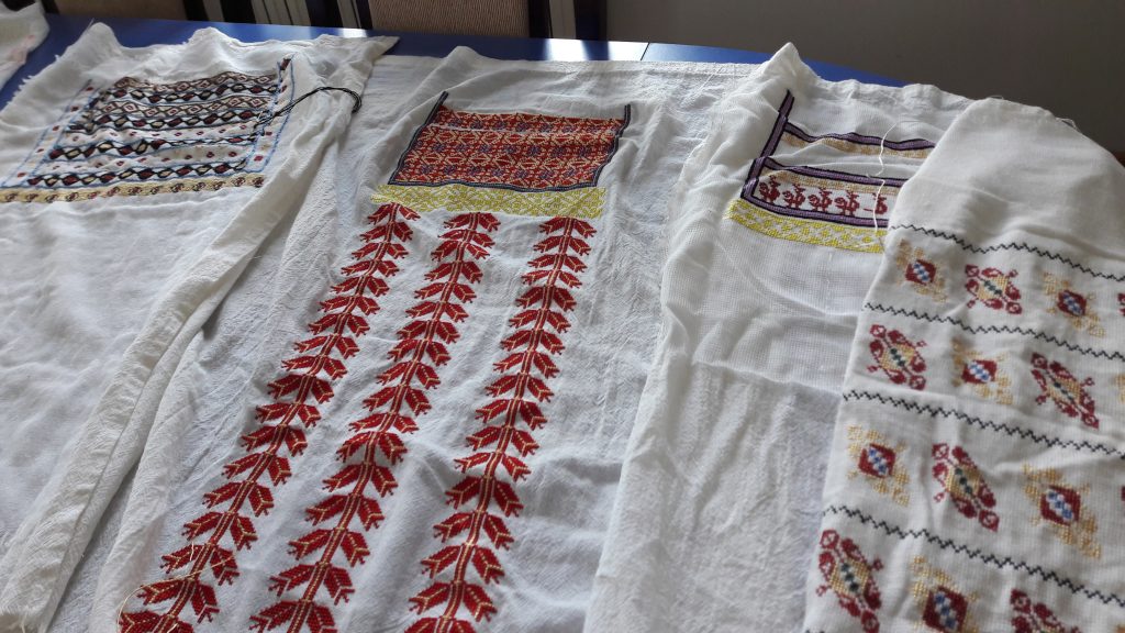 Traditional Moldovan clothing
